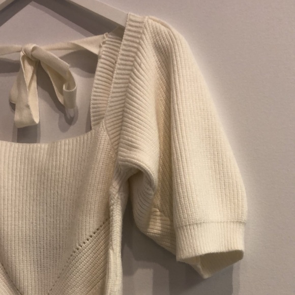 MINKPINK Vallerie Off White Tie-Back Puff-Sleeve Sweater - Picture 4 of 9